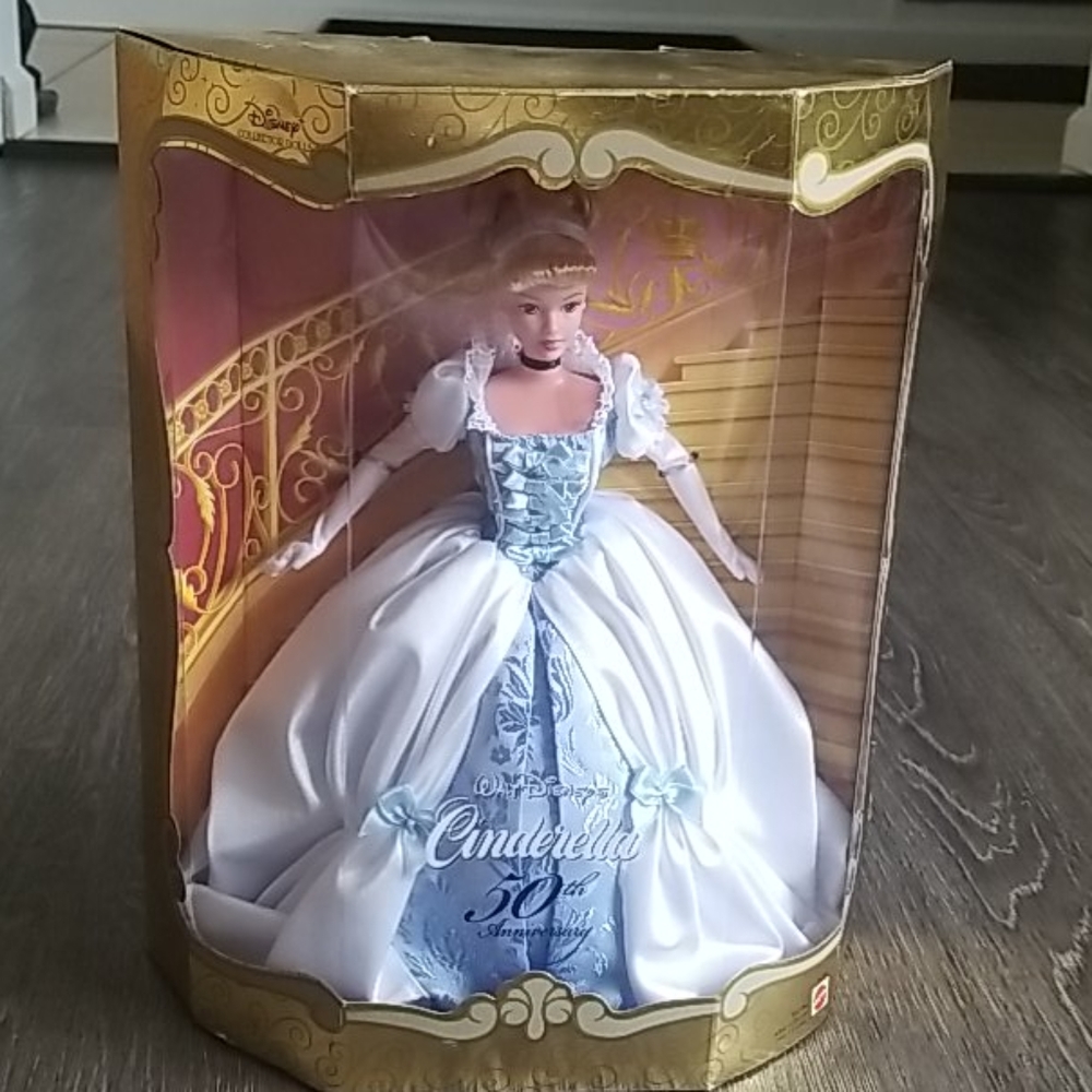 COPY - COPY  Walt Disney's Cinderella - Picture 5 of 9